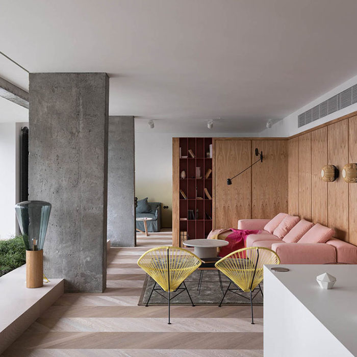 square_0032_brokis_2